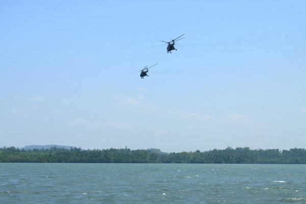 connConnaissance de Ceylan with
Helitours
